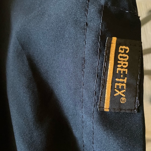 Zero Restriction Gore-Tex Golf Rain/Wind Pullover, Men's XL, Black - Picture 2 of 4